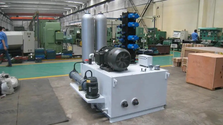 <a href=http://www.qiyuehelp.com/news_article?news_id=118>液壓設備</a>